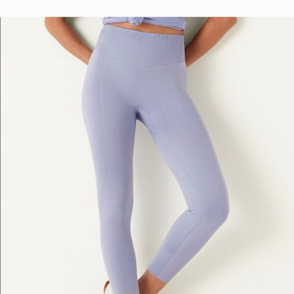 AWESOME VS PINK ACTIVE SEAMLESS RIBBED LEGGINGS - Picture 2 of 14